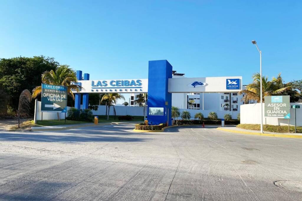 ¡NUEVO! Hermoso departamento con alberca. Manzanillo Exterior foto